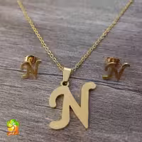 نیم ست حرف N استیل طلایی