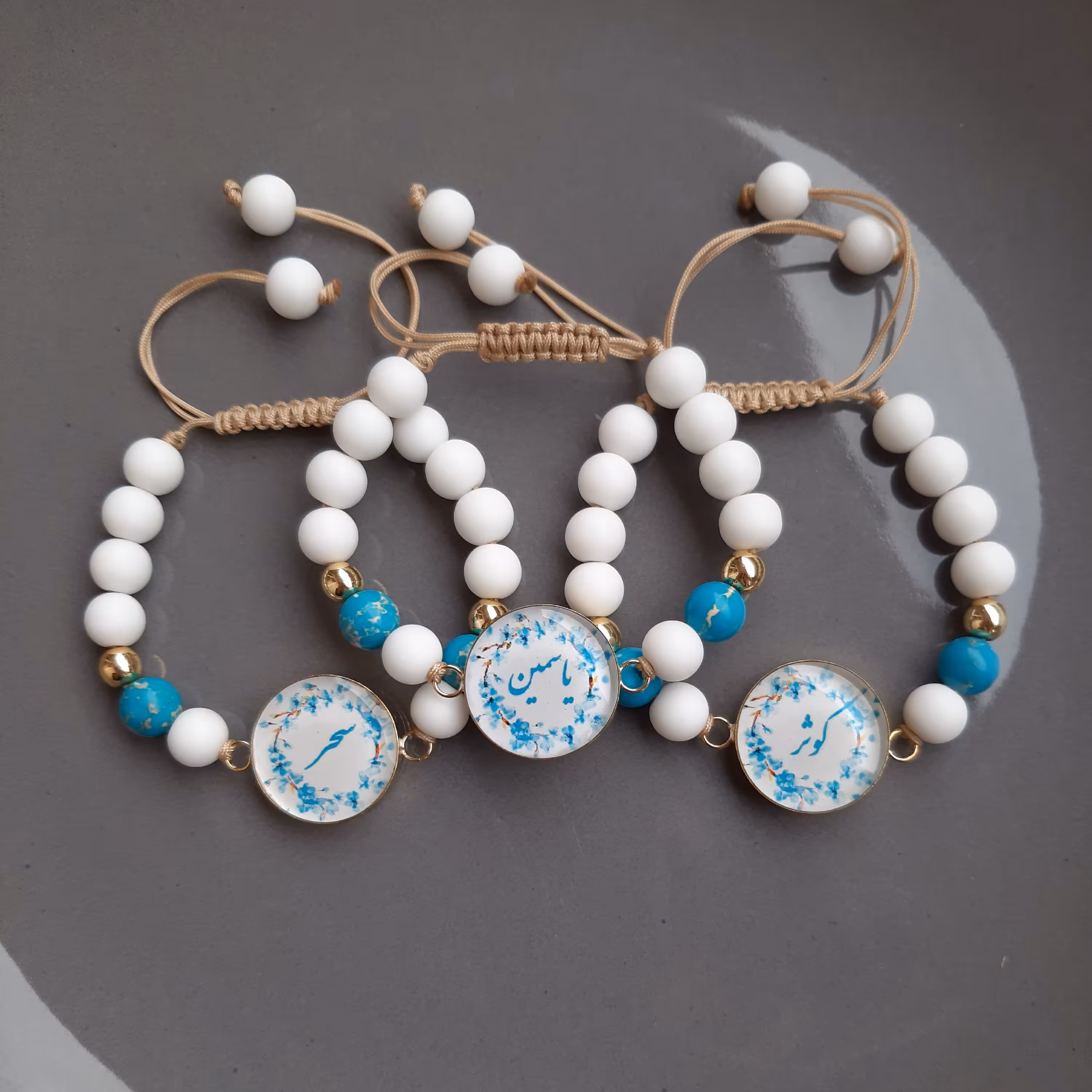 دستبند های ست دوستی بااسمهاتون