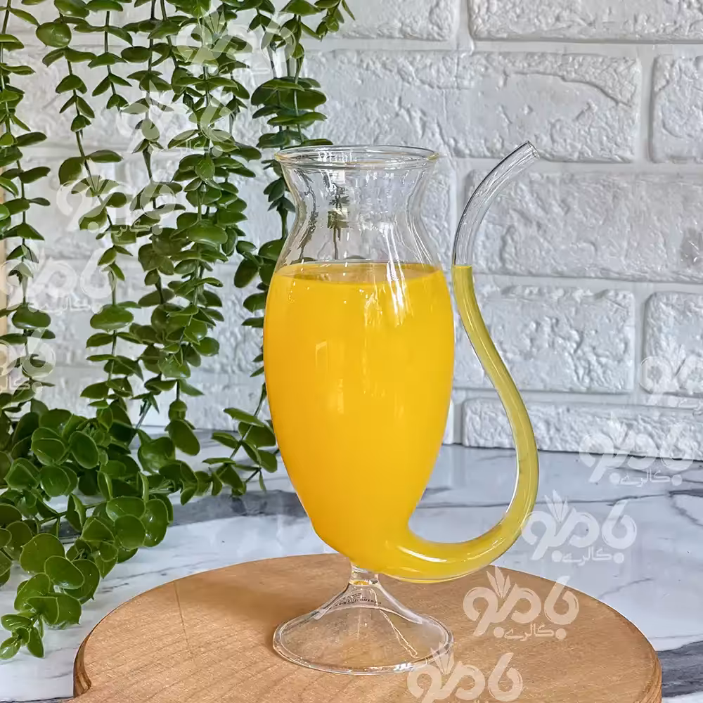 ماگ پیرکس نی سرخود طرح جام 335