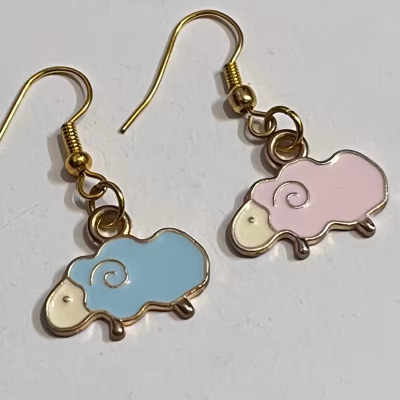 گوشواره لنگ به لنگه ببعی