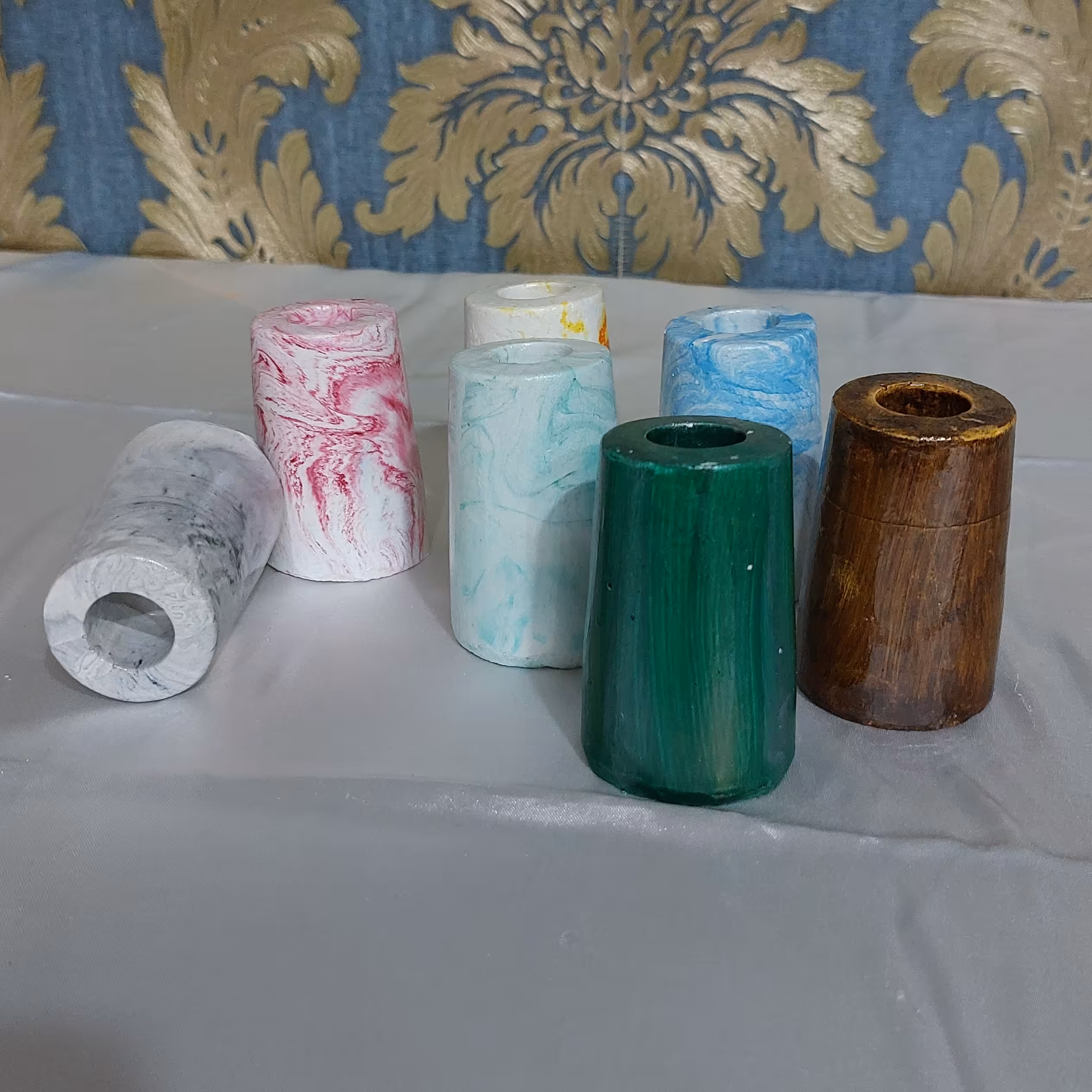 شمعدان پایه بلند مناسب شمع قلمی برند ساتین