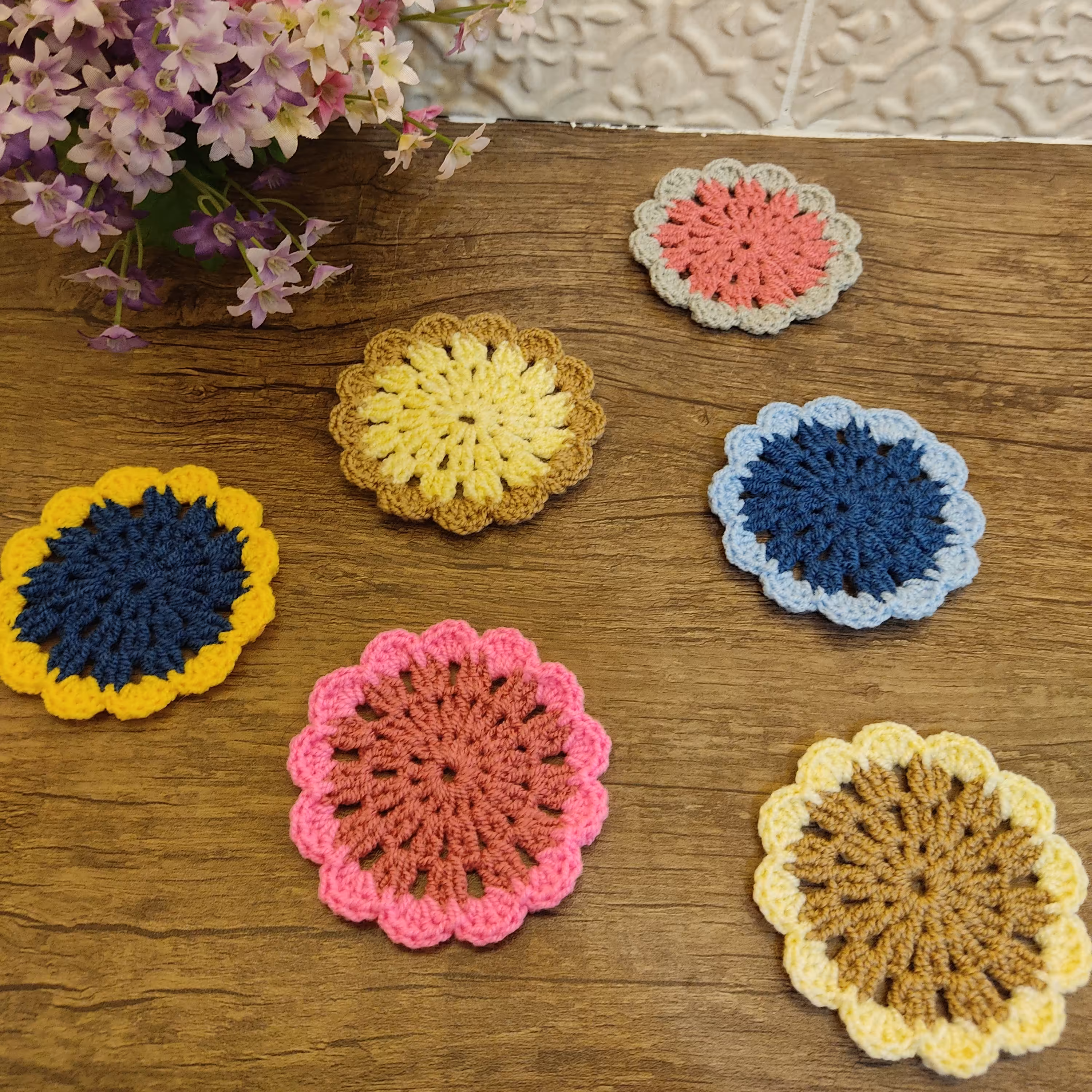 زیرلیوانی طرح گل