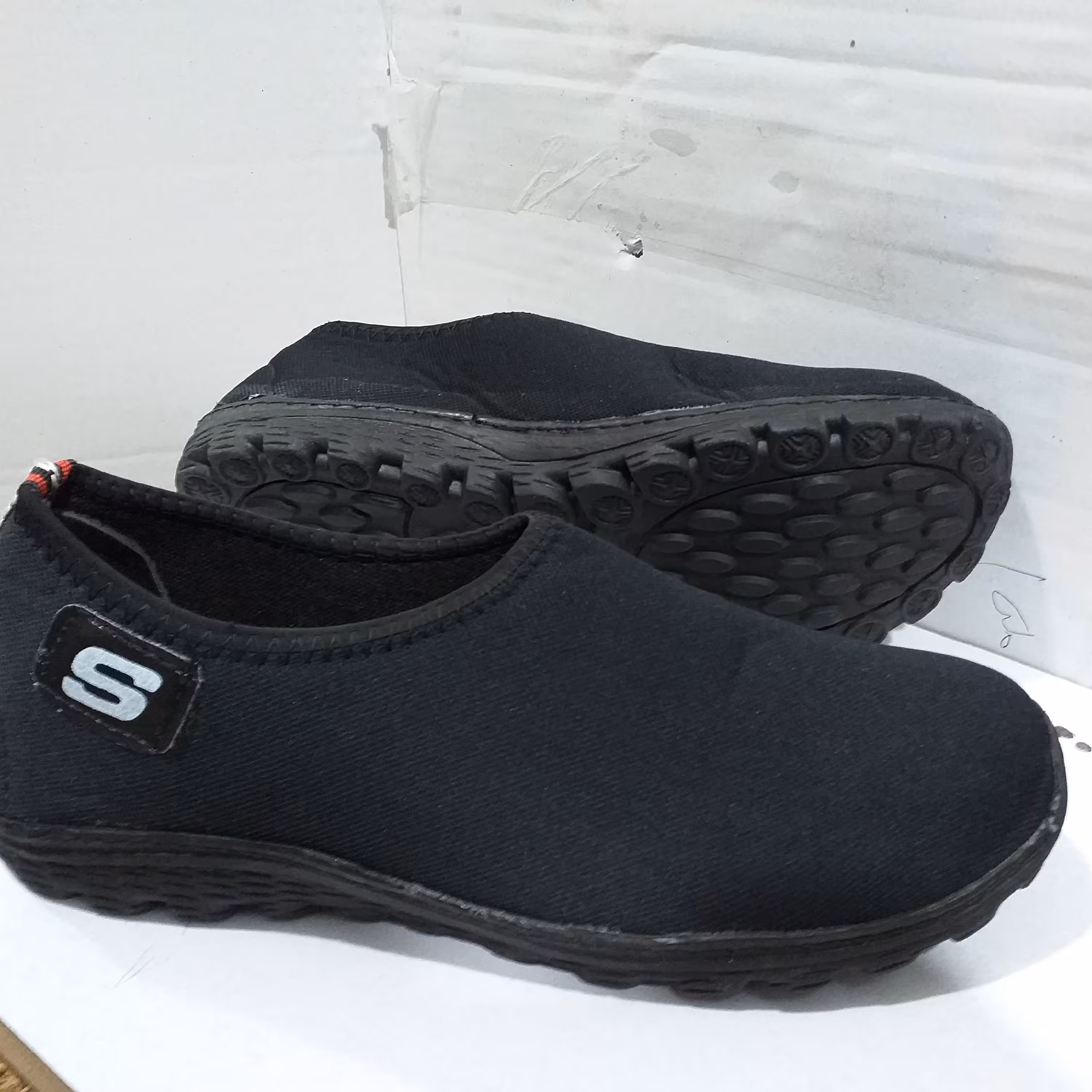 کفش راحتی ست مردانه و زنانه