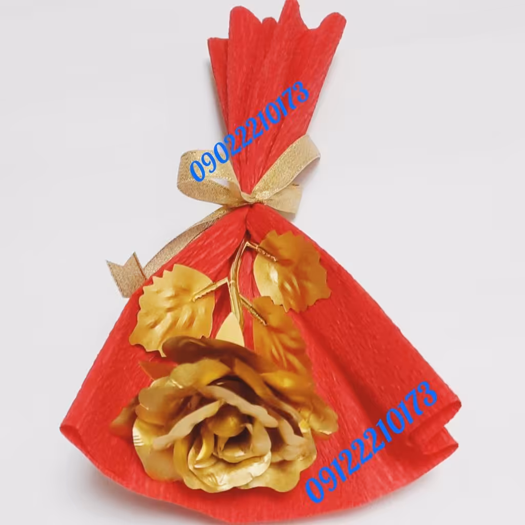 گل رز با روکشطلا