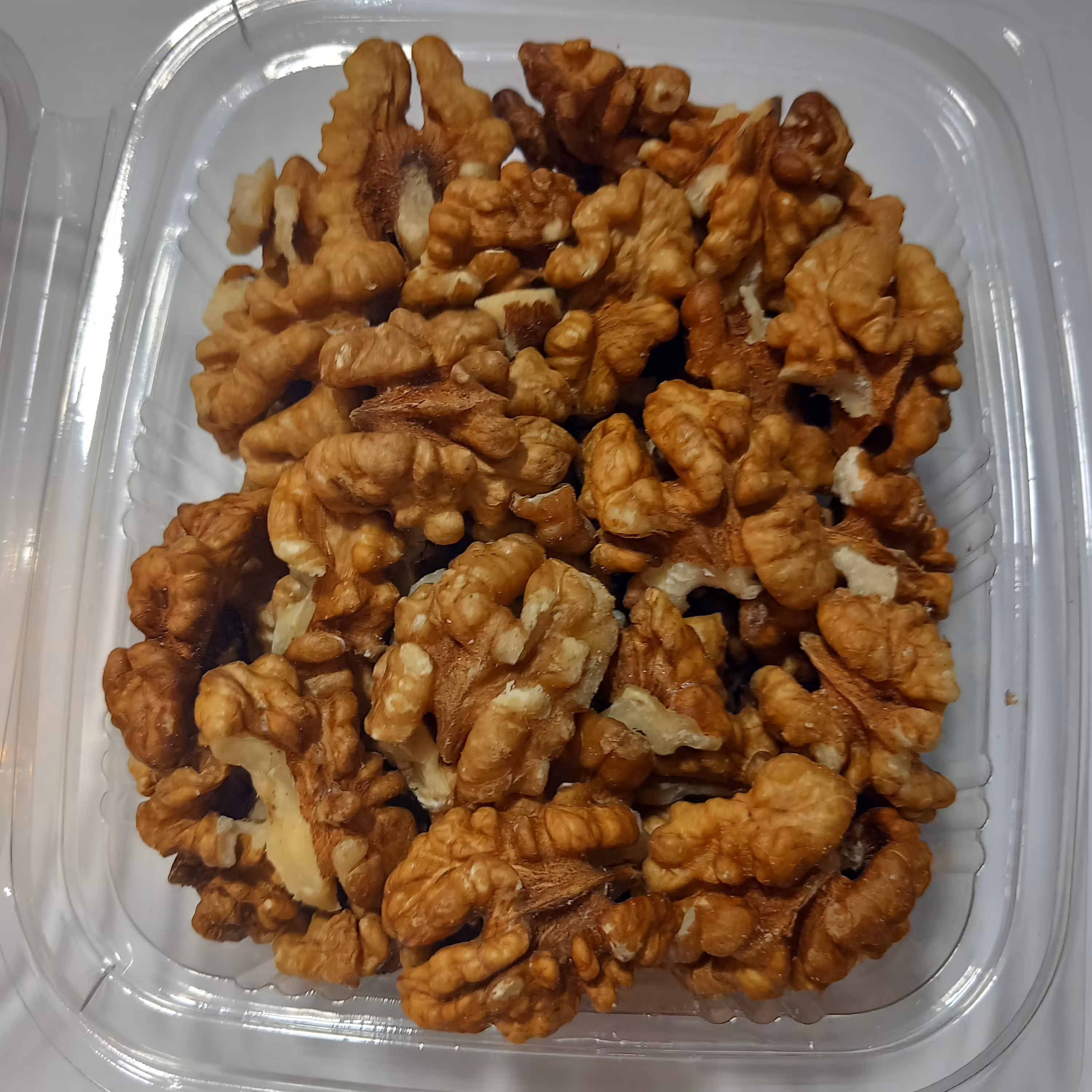 مغز گردو بلغار پرچرب و تازه شکن بسته 250 گرمی 150000 تومان