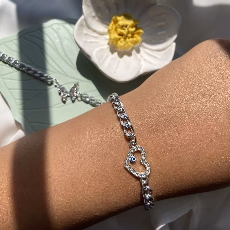 دسبند نگینی قلبی و پروانه رنگ ثابت و ضد حساسیت 