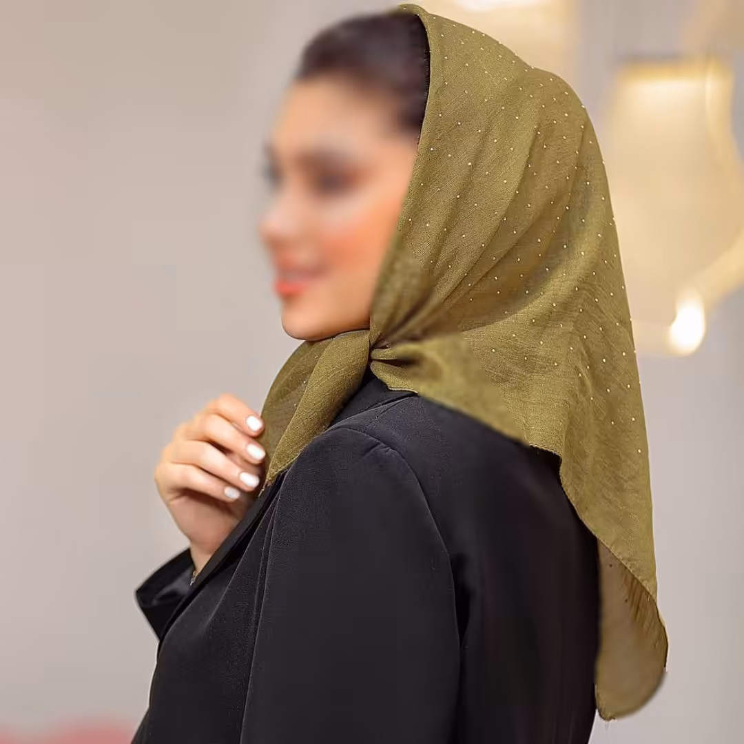 مینی اسکارف نگین دار نخی اسلپ رنگ زیتونی ارسال رایگان 
