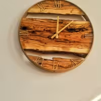 ساعت روستیک چوبی