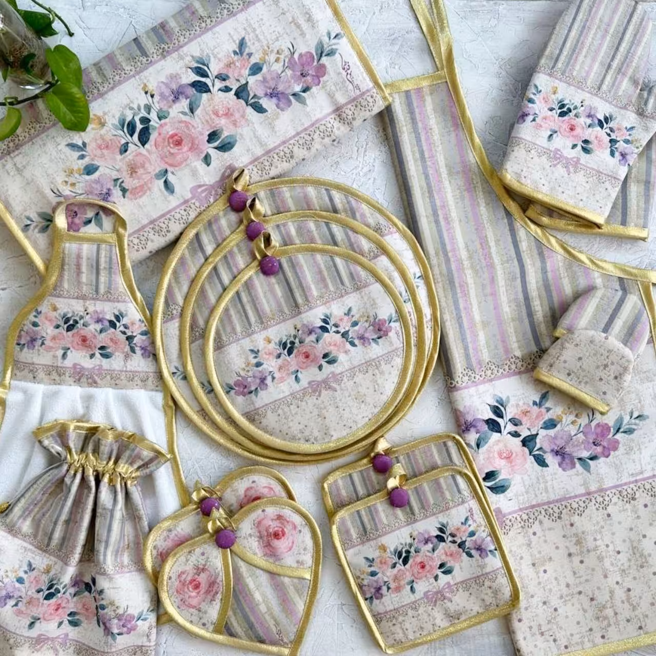 سرویس آشپزخانه مخمل 15 تکه طرح 49 مدل کارولین لوکس