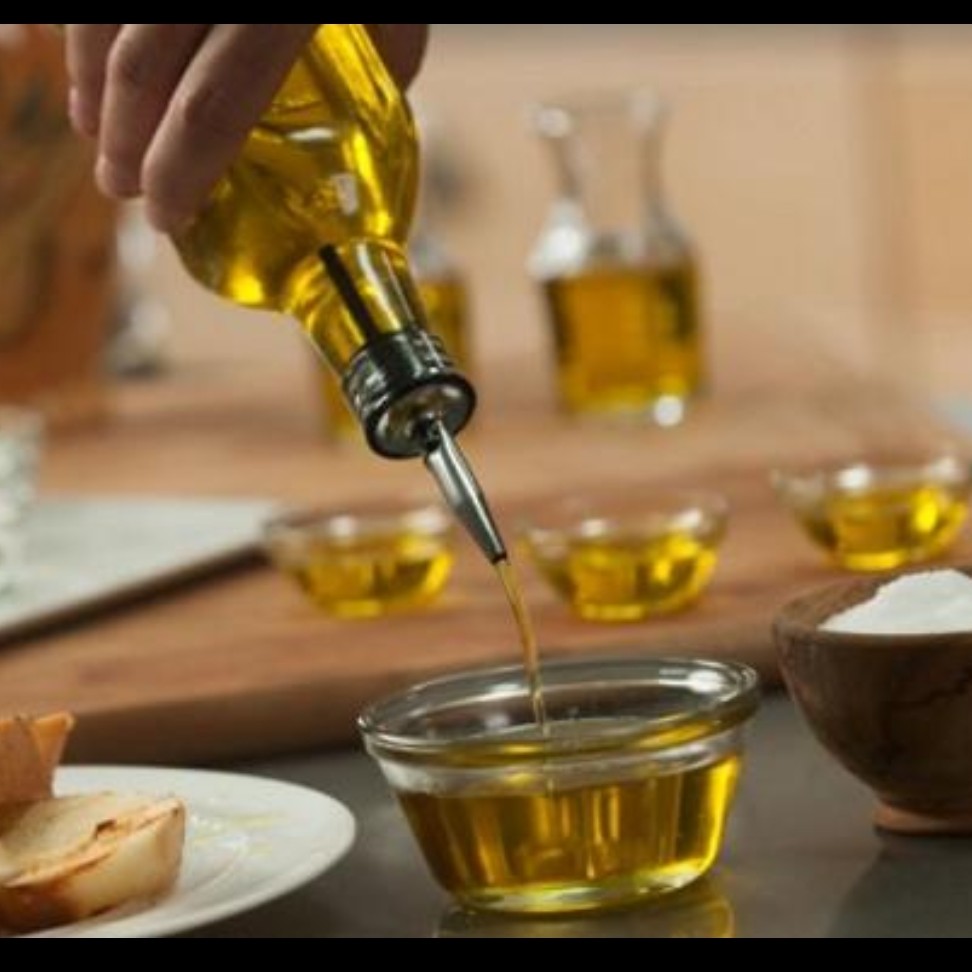 روغن کنجد خالص بدون افزودنی یک لیتری (ارگانیک) به شرط آزمایشگاه