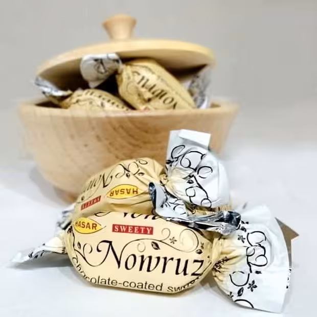 شکلات نوروز خارجی(500گرمی)