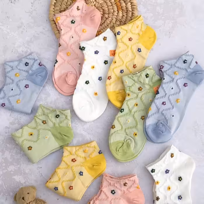 جوراب وارداتی 