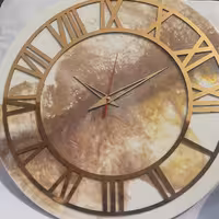 ساعت رزینی طرح ابرو بادی