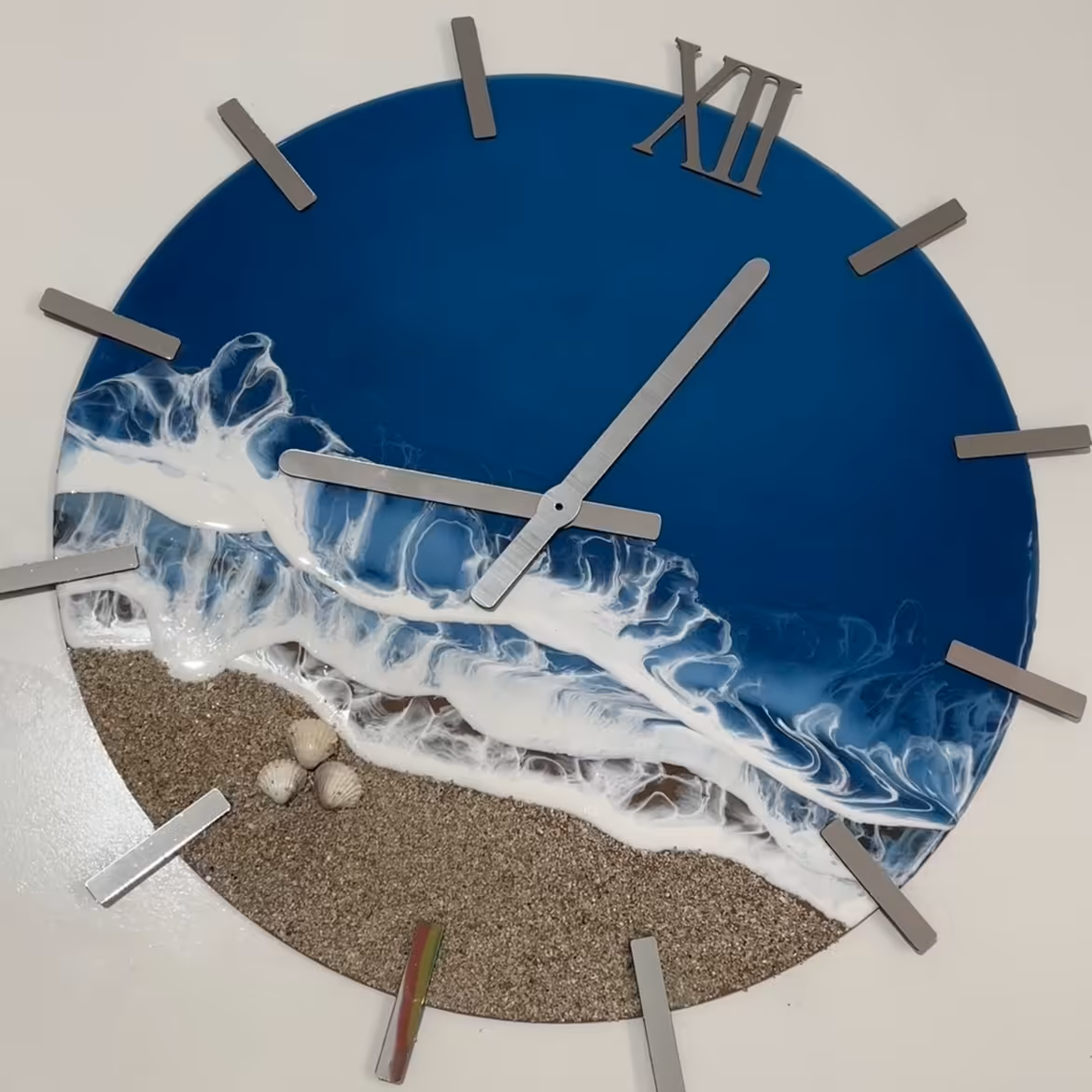 ساعت دست ساز رزینی با قیمت مناسب