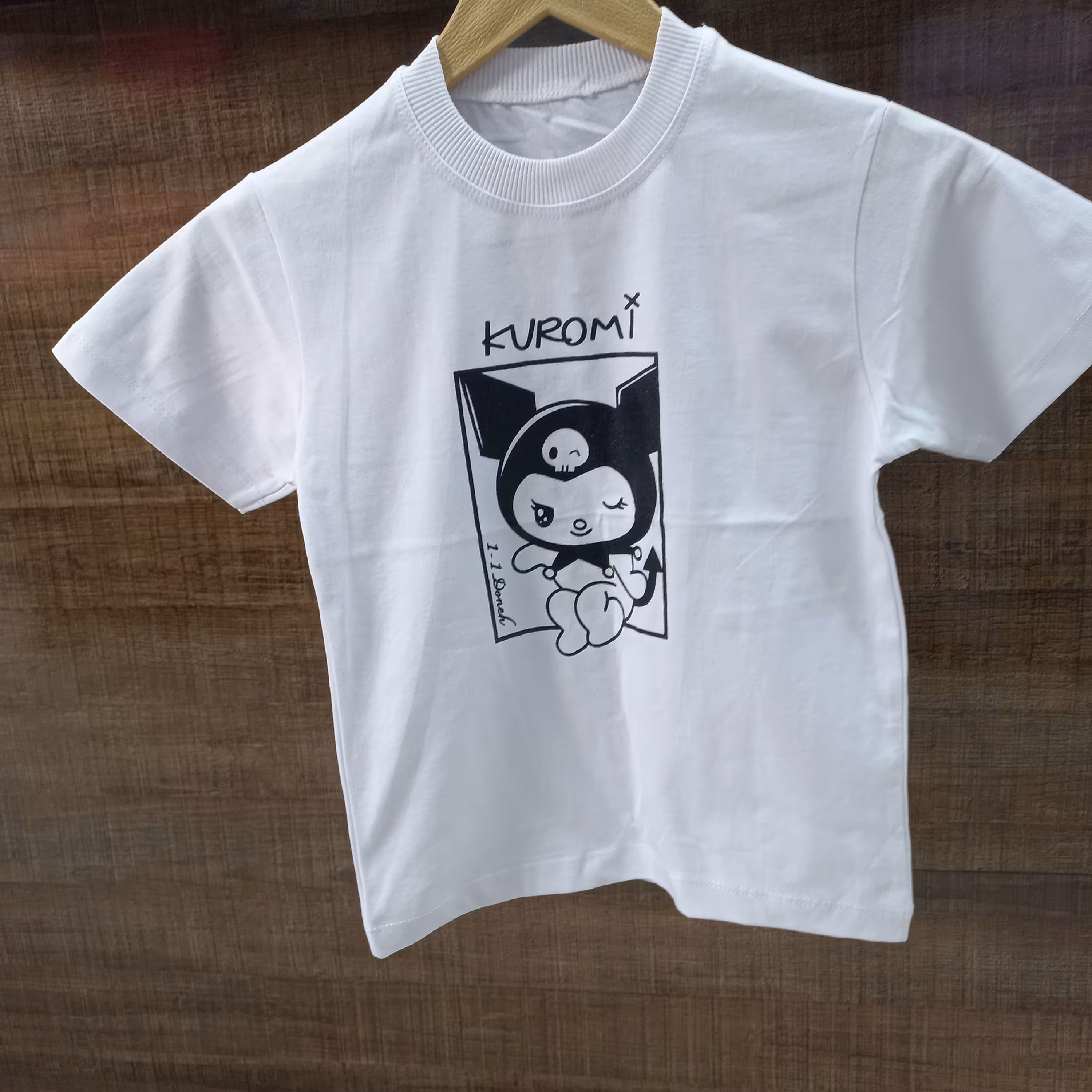  تیشرت دخترانه پسرانه  سفیدطرح کرومی آستین کوتاه 50/55/60/65ارسال پیشتاز