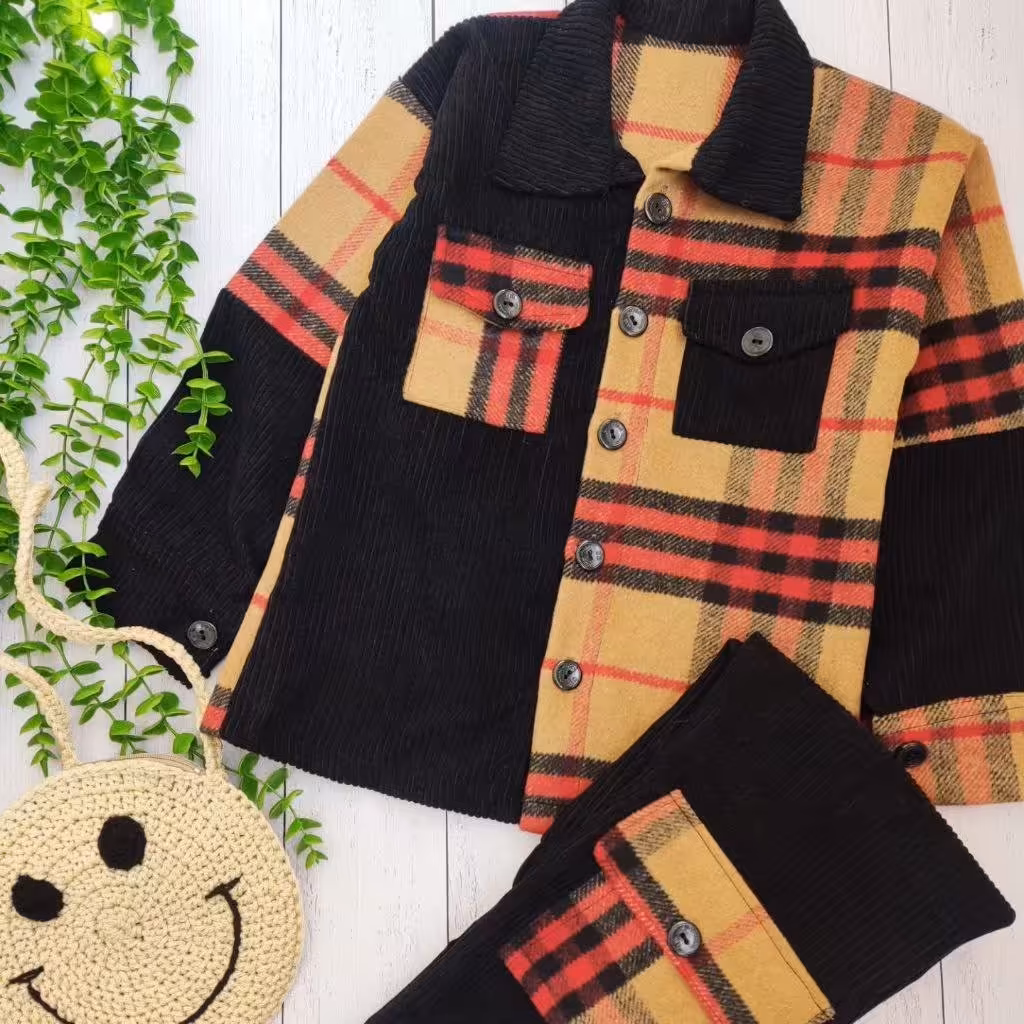 ست اسپورت شیک و جذاب مناسب حدود سنی 5 تا 10 سال جنس پارچه کشمیر  و مخمل کبریتی کیفیت عالی 