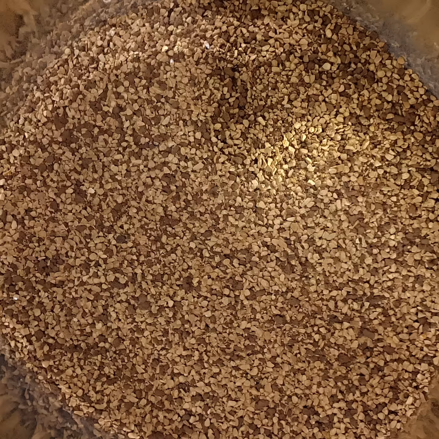 قهوه دله یا قهوه فوری ترکیب قهوه گلد و کلاسیک در بسته بندی 100 گرمی 