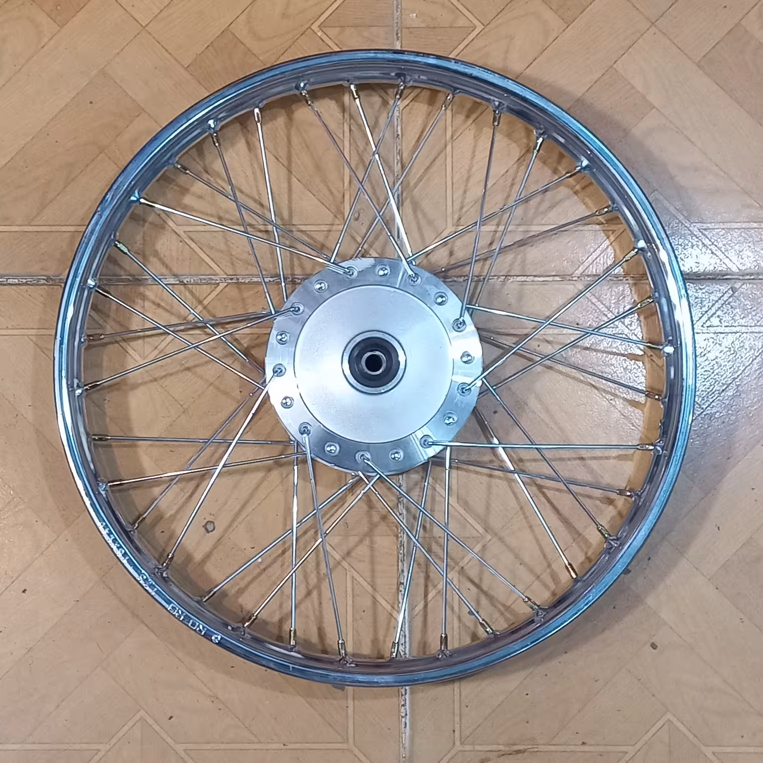 چرخ جلو موتور سیکلت هندا - کامل - ارسال رایگان 