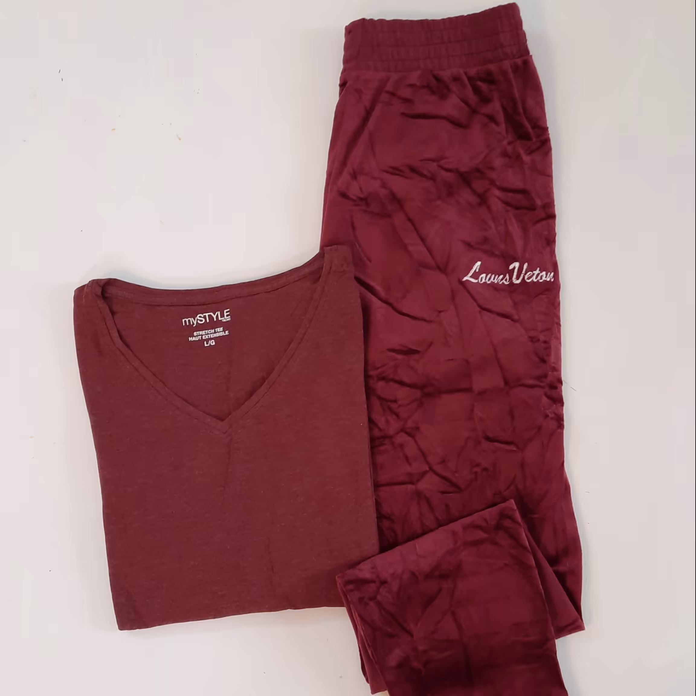 بلوز و شلوار زرشکی