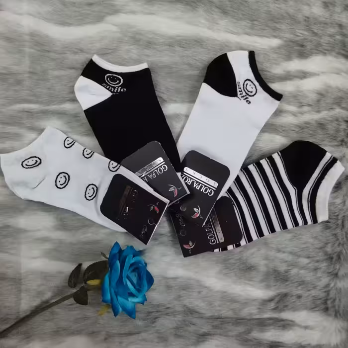 جوراب سیاه سفید مچی