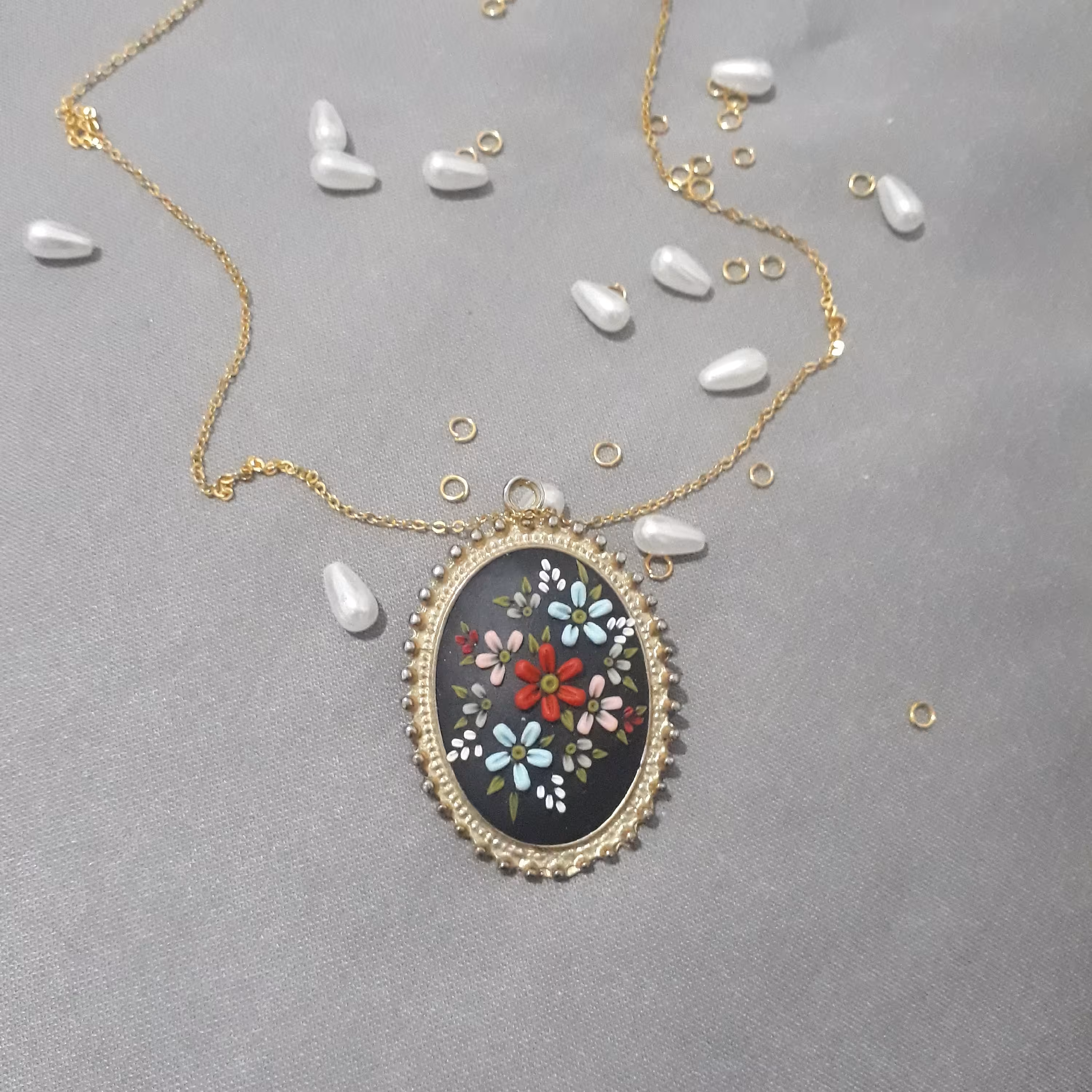 گردنبند گل کد 02