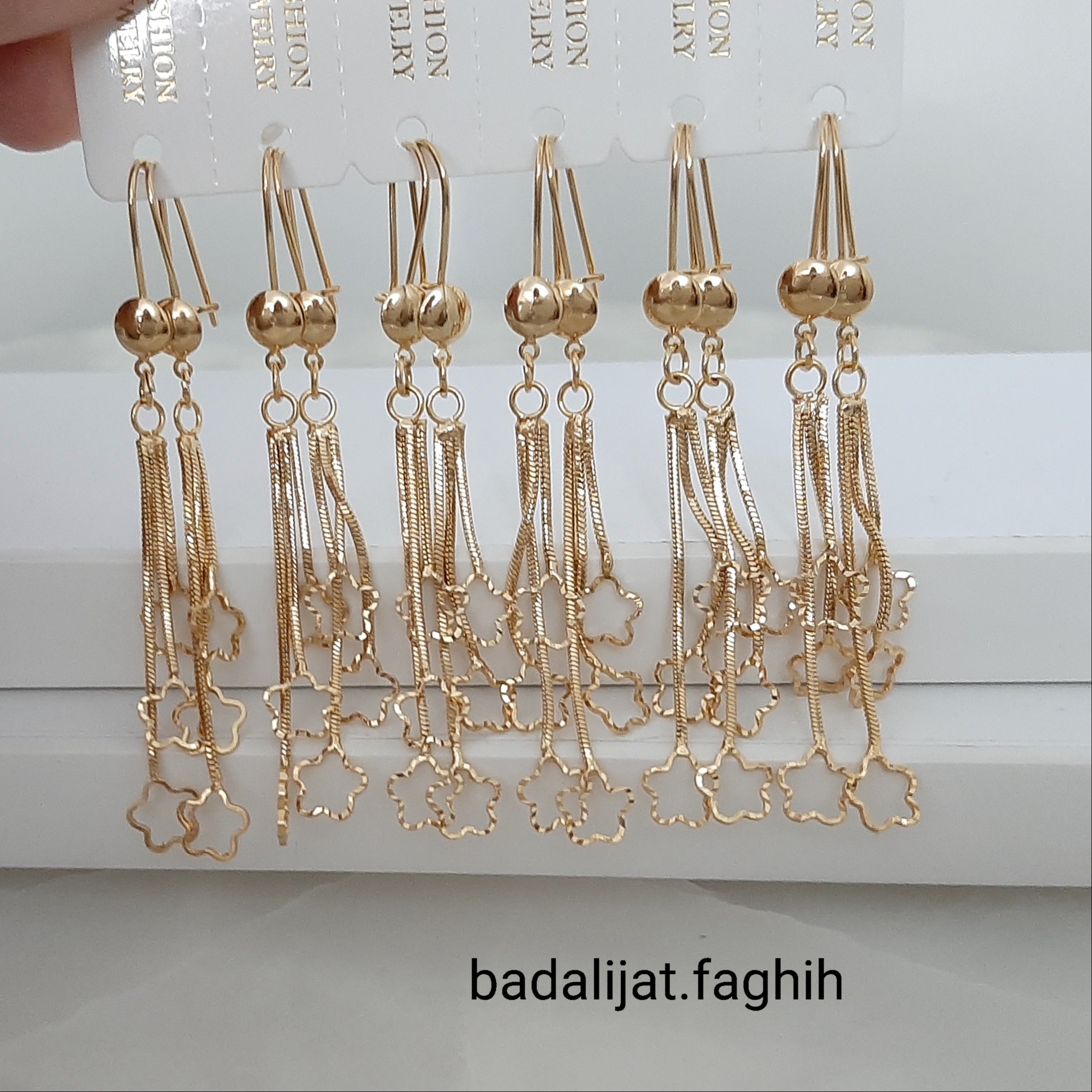 گوشواره آویزی 3 لاین طرح طلا فوق العاده شیک بسیار با کیفیت و رنگ ثابت با آبکاری طلا