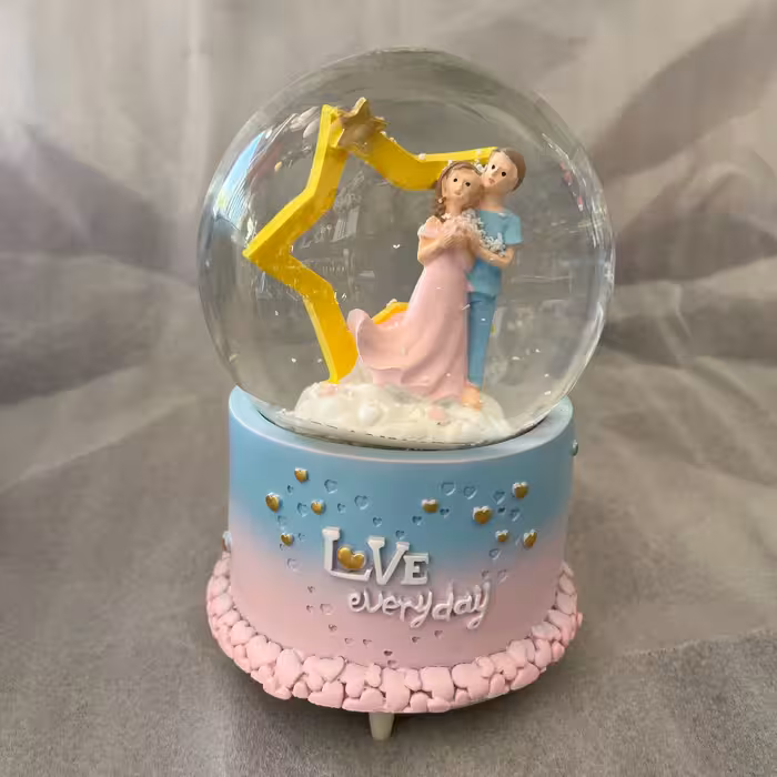 گوی موزیکال دختر پسر عاشقانه کوکی بزرگ