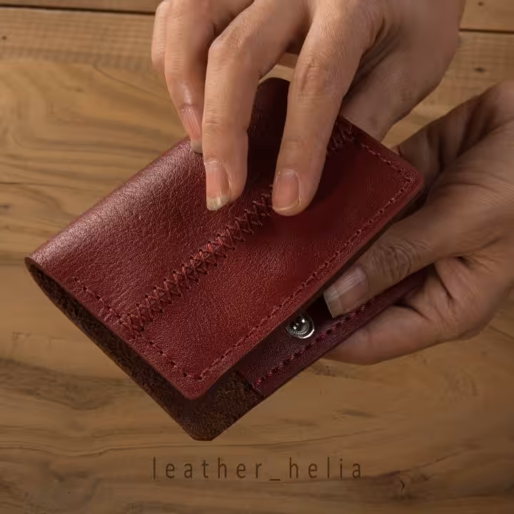 جا کارتی چرم طبیعی دستدوز آلبالویی