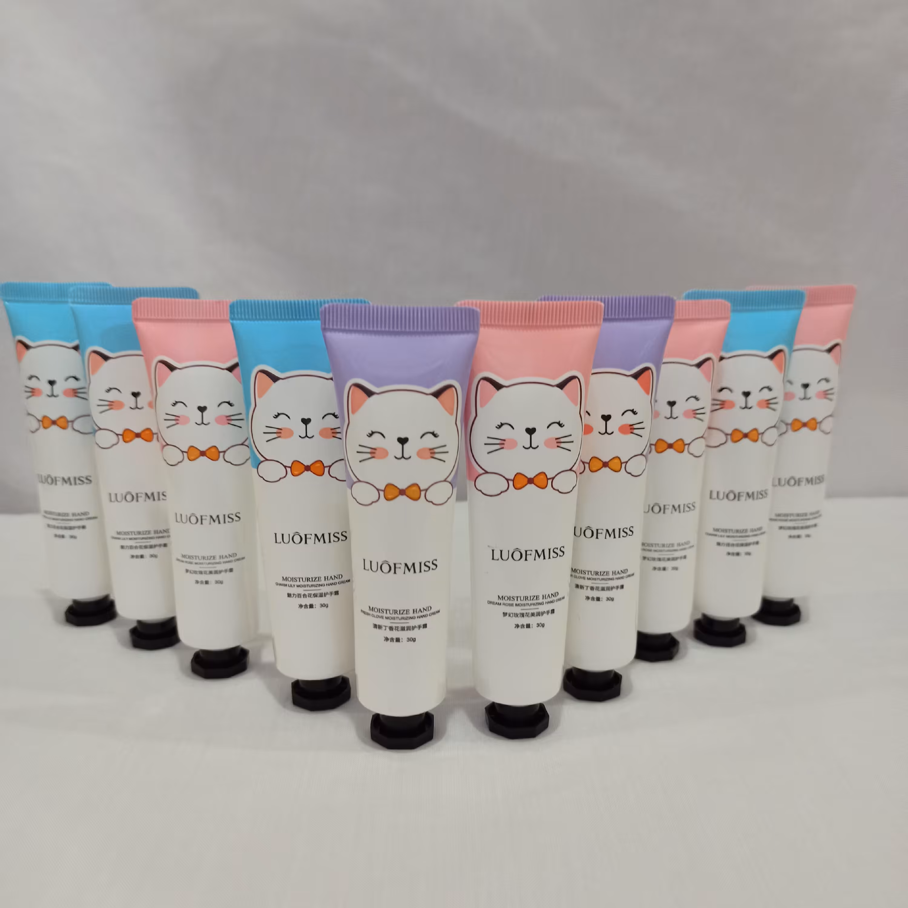 کرم دست و صورت گربه