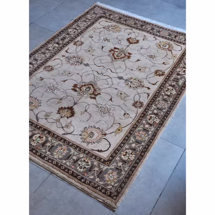 فرش دستبافت چهار متری امیرخیز مدل قشقایی کد 51007