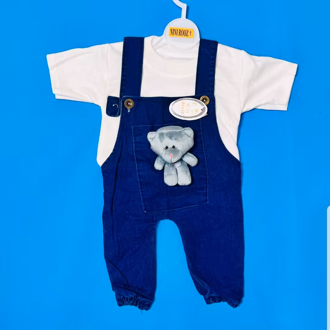 پیش بندی لی با تیشرت 