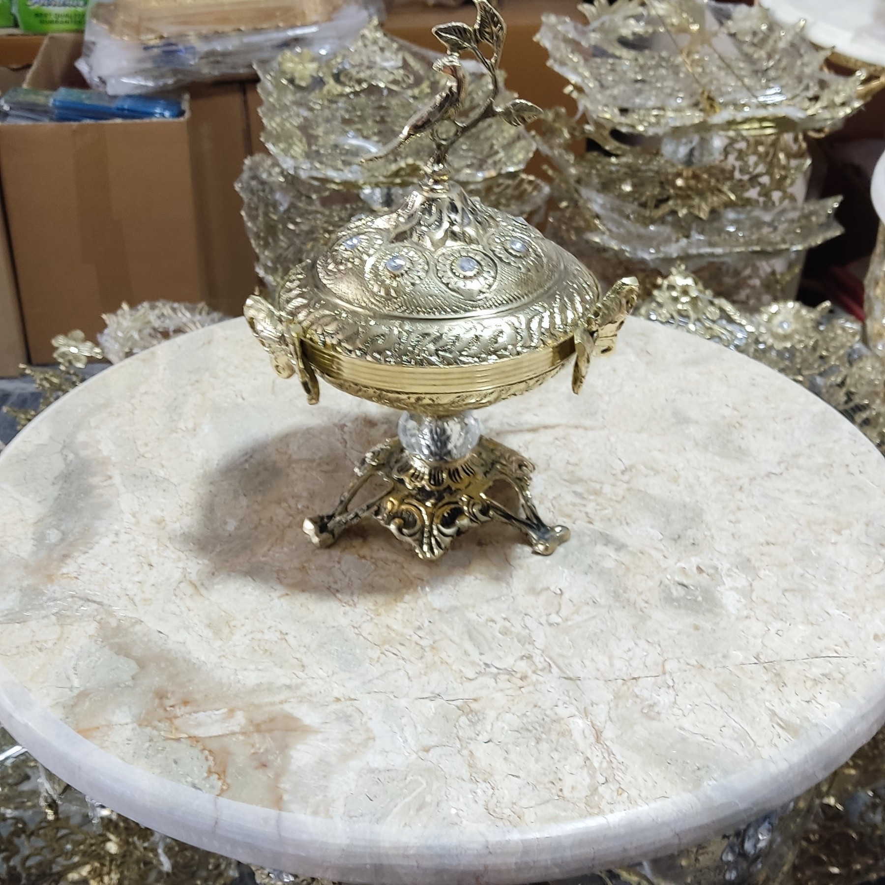 شکلات خوری برنز پروانه
