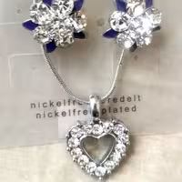 نیم ست  با زنجیر بسیار استثنائی  برند آلمان