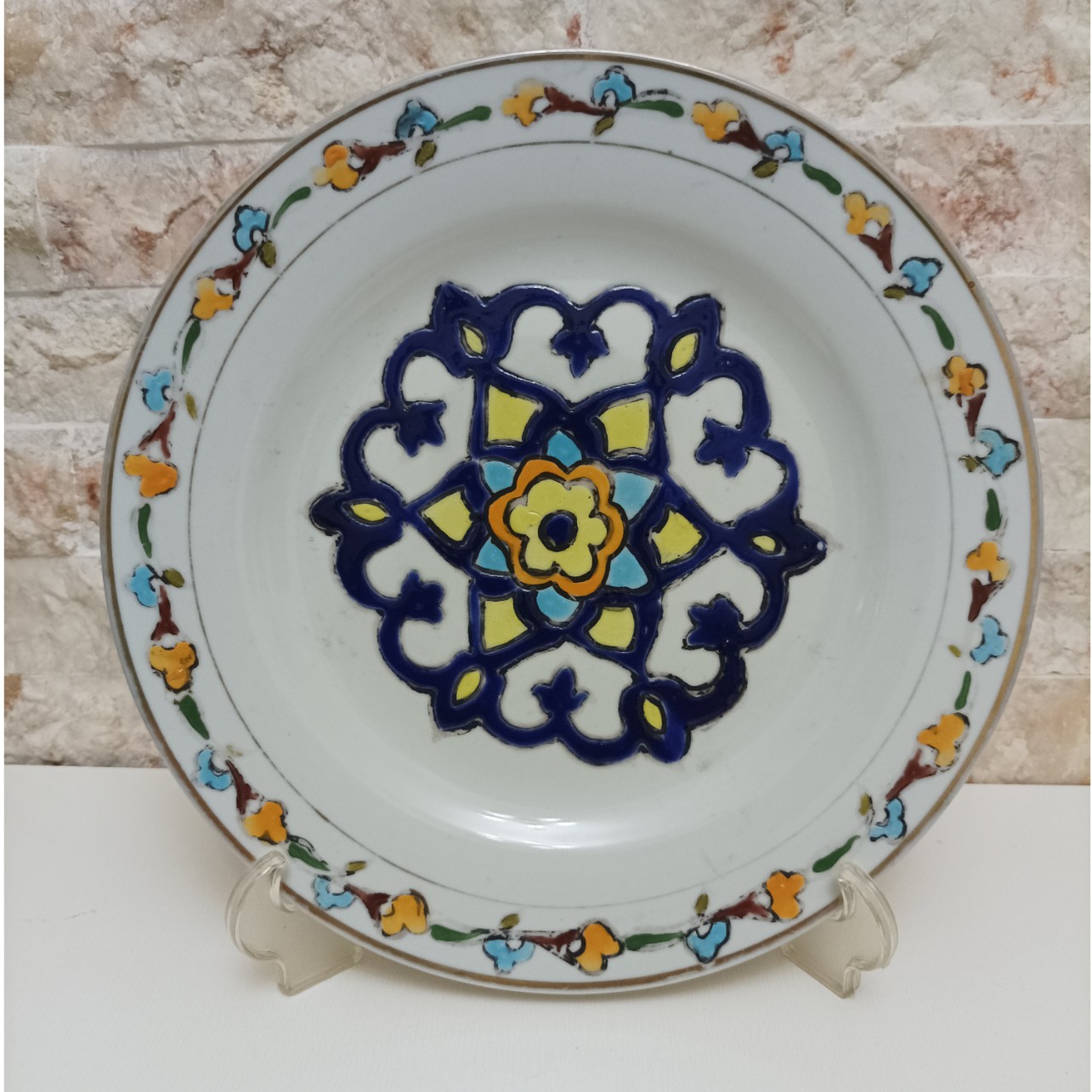 بشقاب چینی