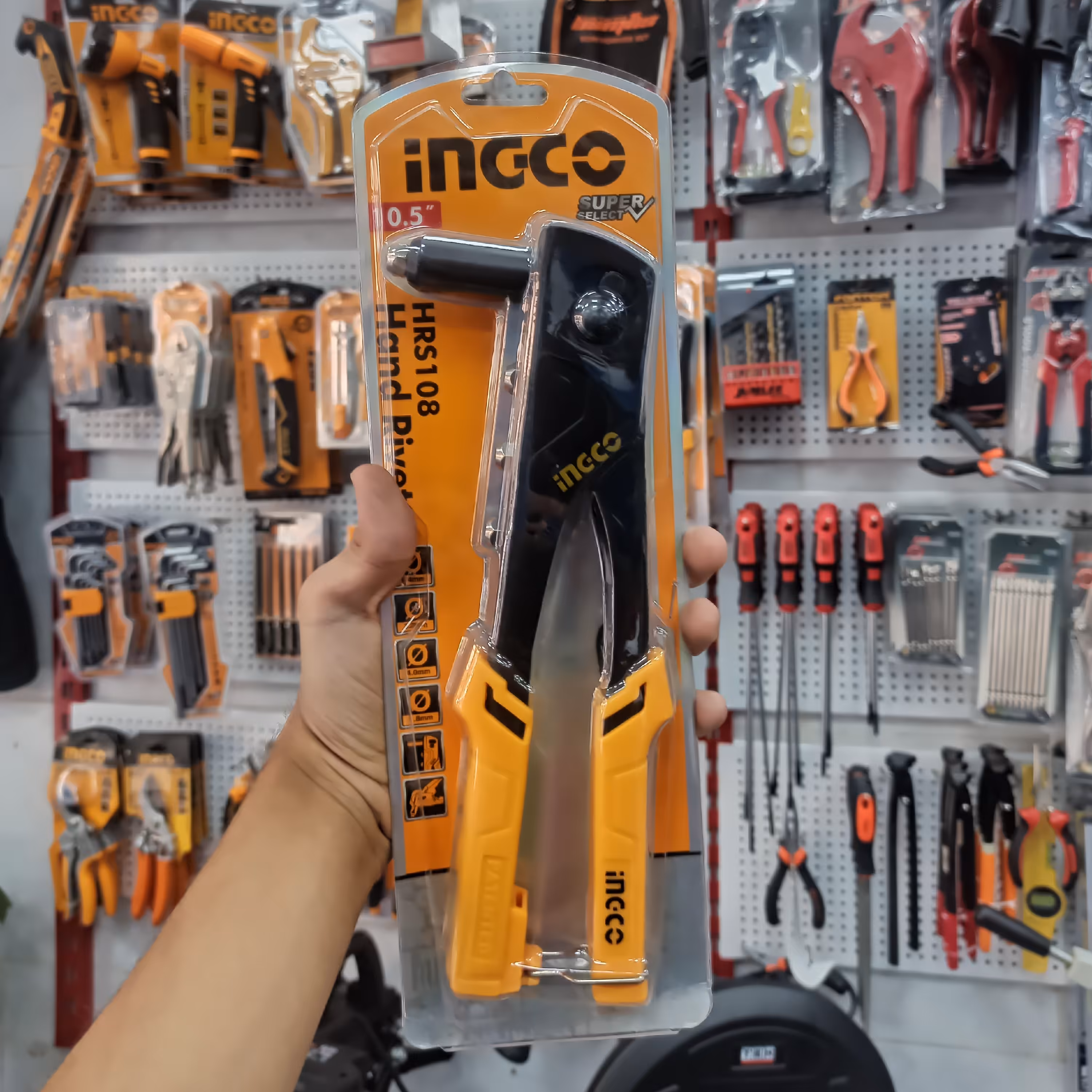 دستگاه پرچ برند اینکو (ingco)