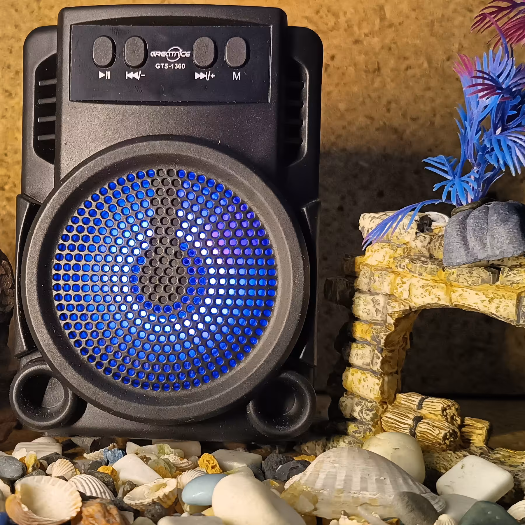 اسپیکر  زیبا رقص نور دار. با کیفیت عالی 