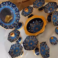 هفت سین پایه دار زیبا وشیک نقطه کوبی  همراه حوض 