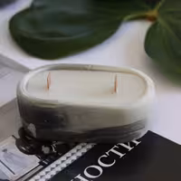 شمع بتنی بیضی عطری( همراه با هدیه )