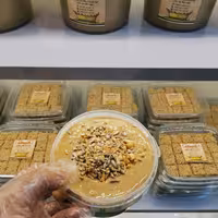 کره چهار مغز یک کیلویی کنجدانه(کنجد،بادام زمینی، نارگیل،مغز آفتاب گردان) 