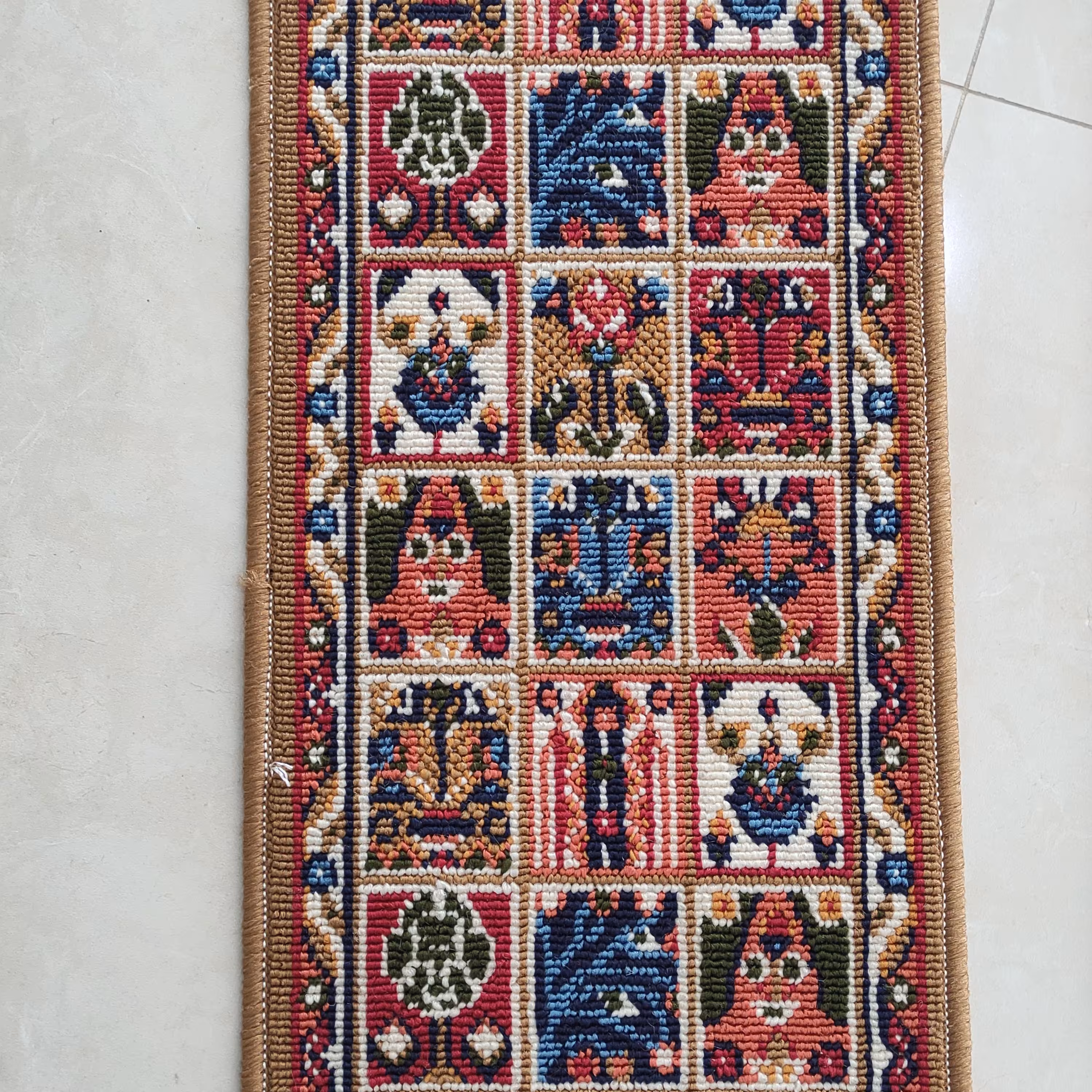 روپله ای30  در 90 گلیم ماشینی نقشه خشتی بژ