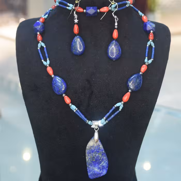 ست گردنبند و دستبند و گوشواره دستساز با سنگ لاجورد و فیروزه افغان 