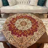 رومیزی ترمه  طرح  بهار رنگ  زرشکی با حاشیه طلایی  جنس فلامنت زیبا و جذاب مناسب عروس 