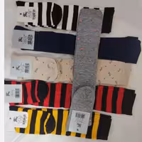 جوراب ساق بلند و طرح نواری  در طرح ها و رنگهای متنوع و زیبا جنس اعلا  و بادوام مارک  pariz