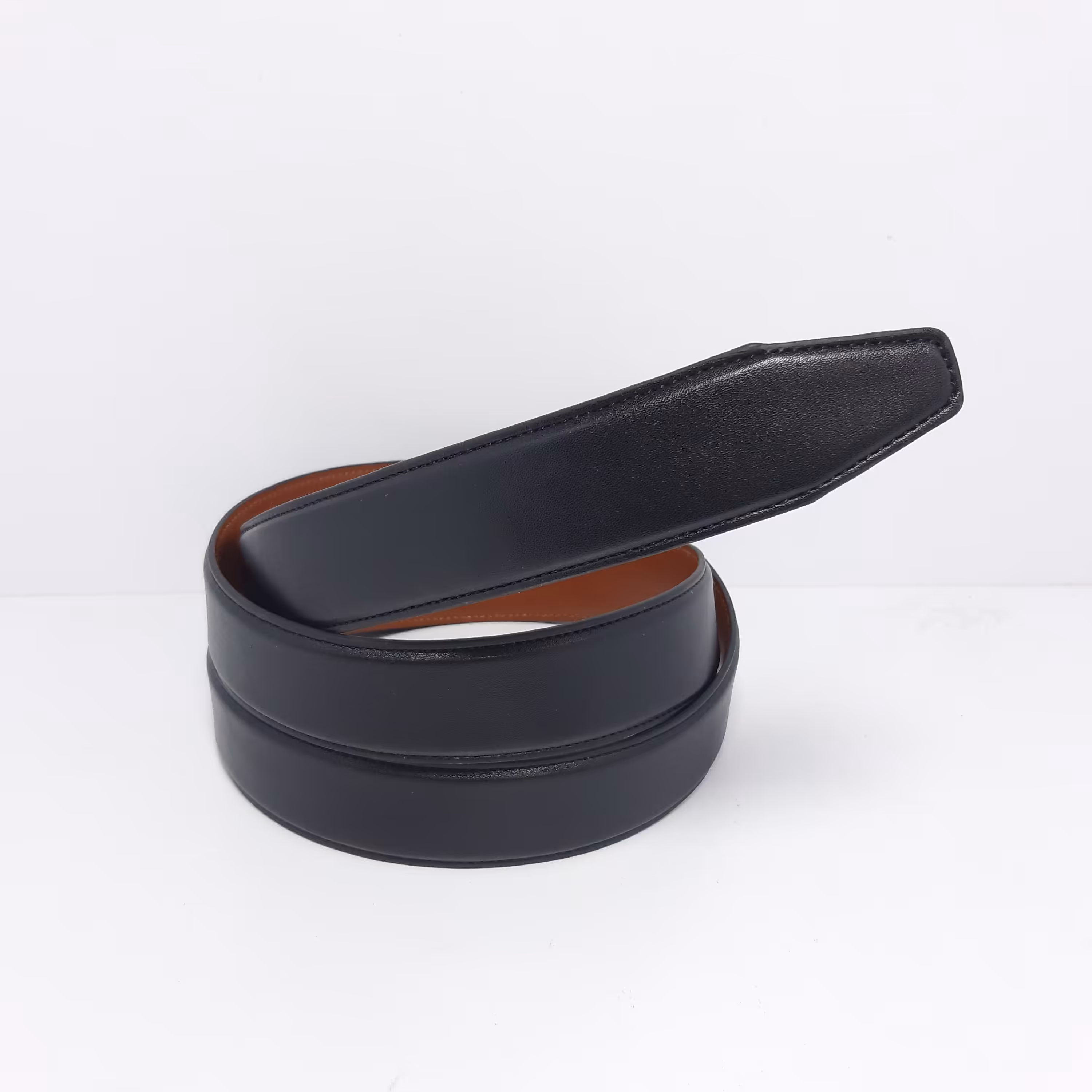 تسمه کمربند چرم صنعتی ریلی دور دوخت