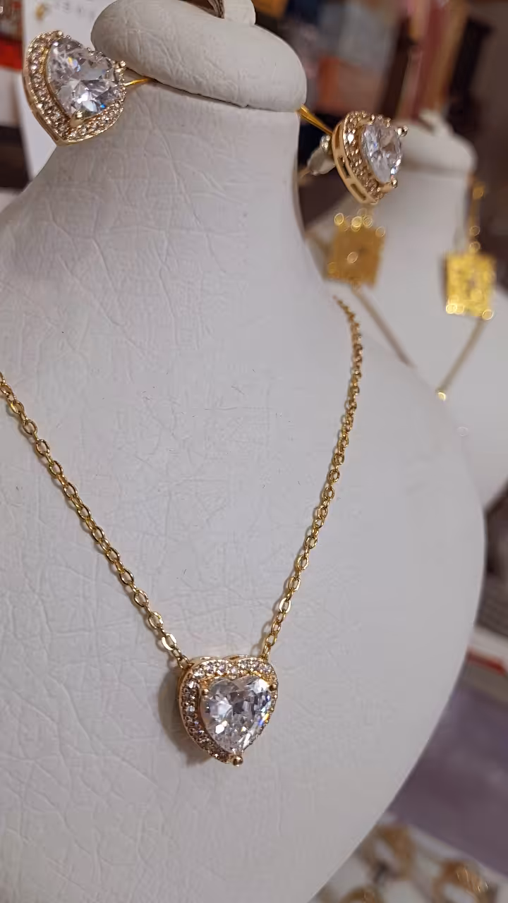 نیم ست قلبی