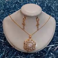 نیم ست بدلیجات مجلسی پر نگین (گردنبند و گوشواره) کد 29 