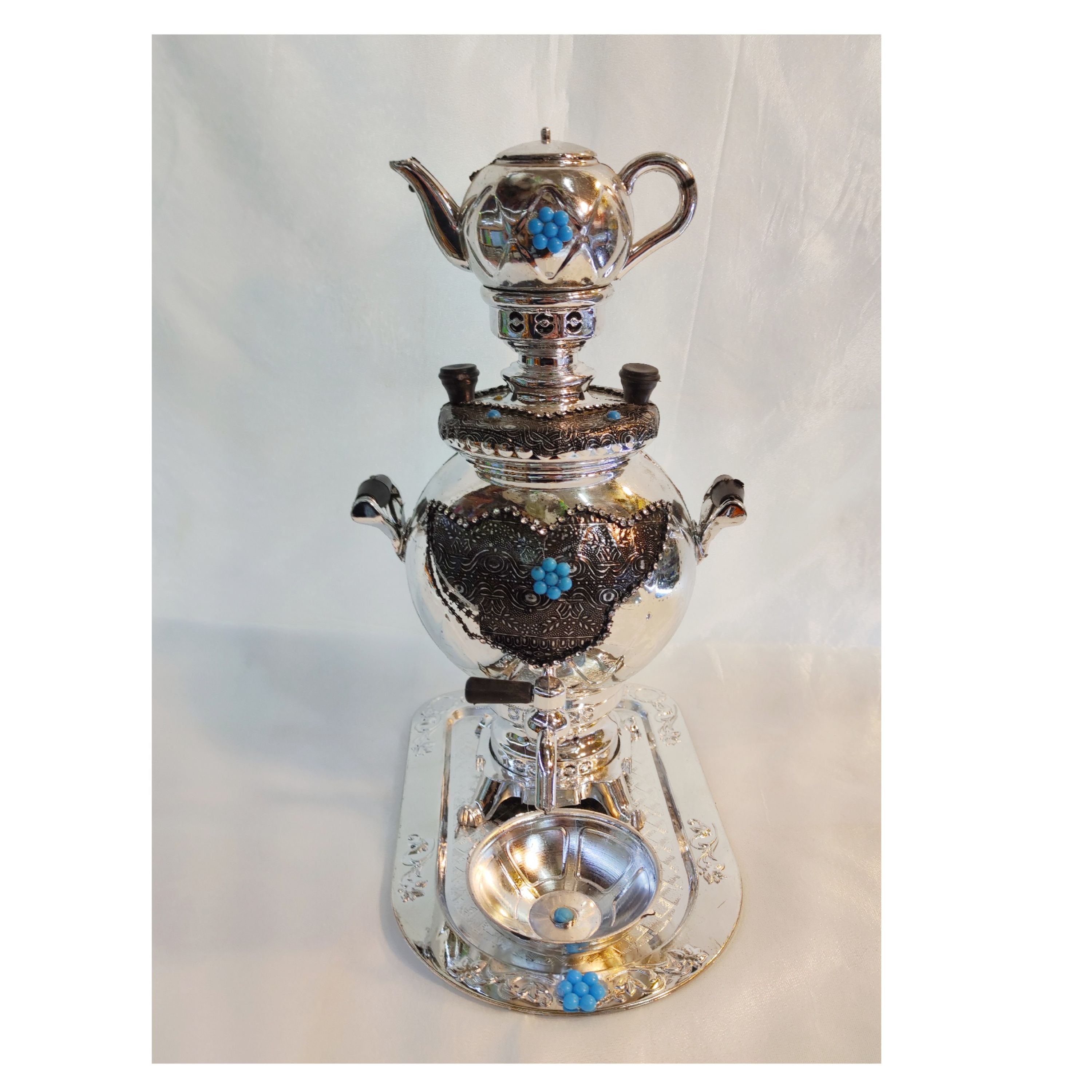 سماور بزرگ نقره ای