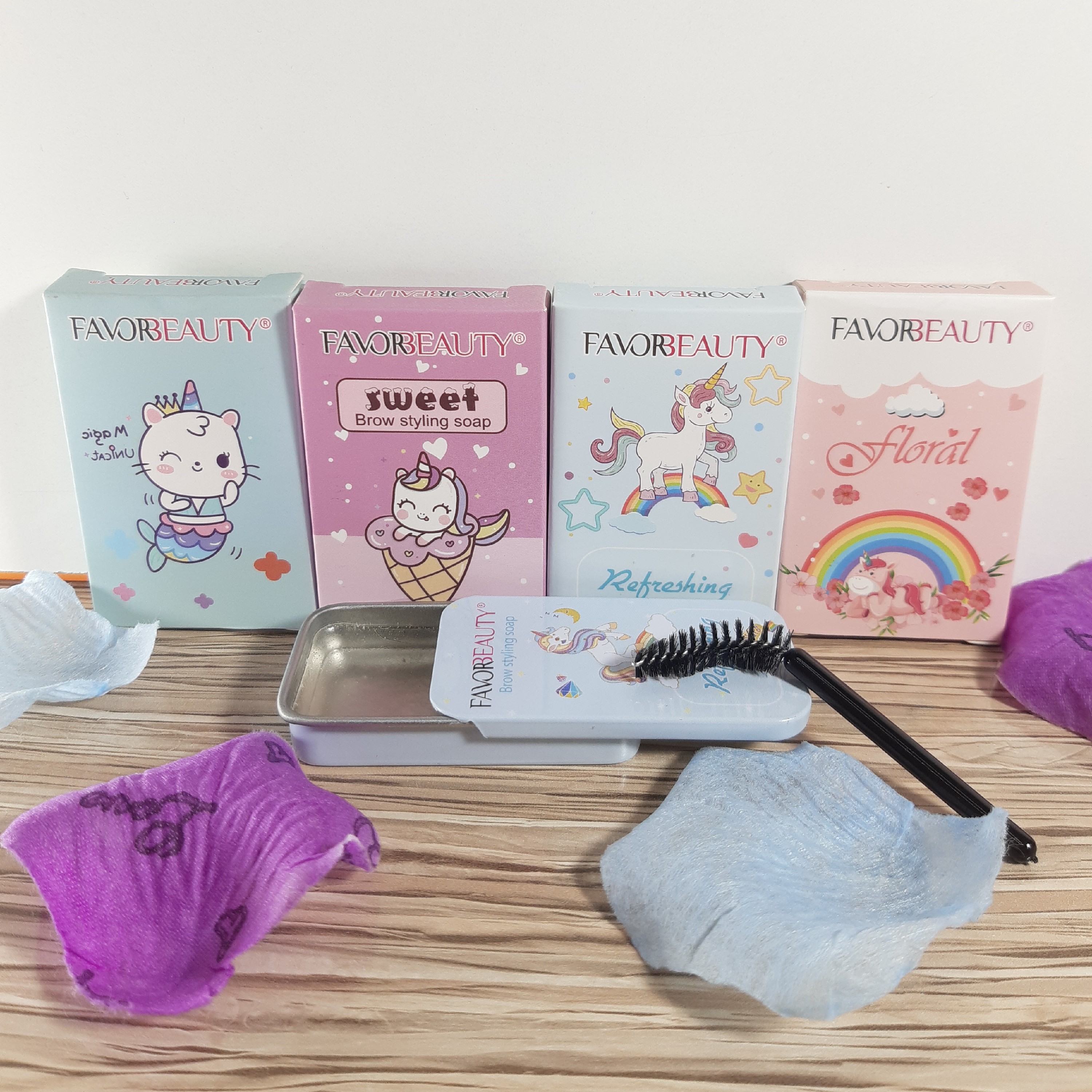 صابون لیفت ابرو جعبه فلزی همراه با براش FAVOR BEAUTY(آرایشی بهداشتی الماس)