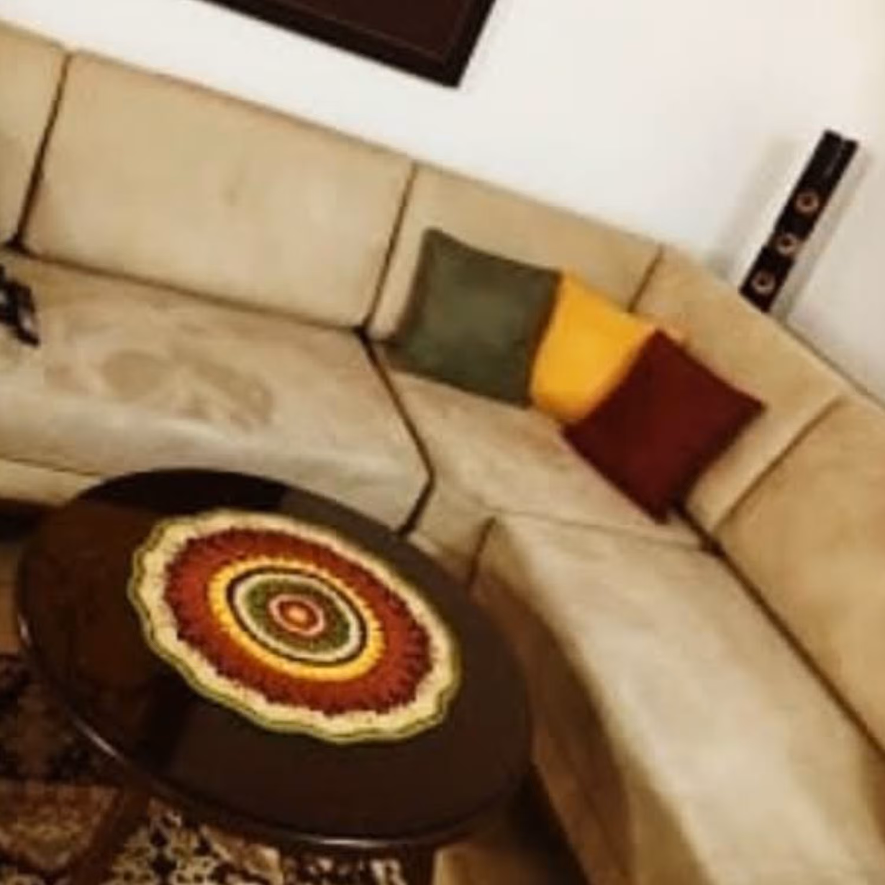 رومیزی وتزیینی قلاب بافی در رنگ وسایز های مختلف 