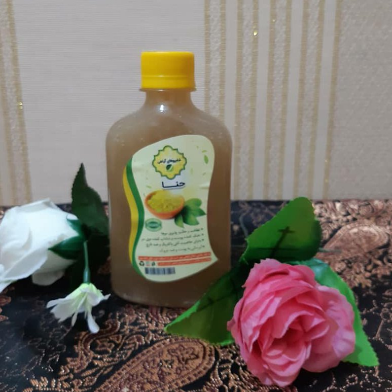 شامپو گیاهی و طبیعی حنا 